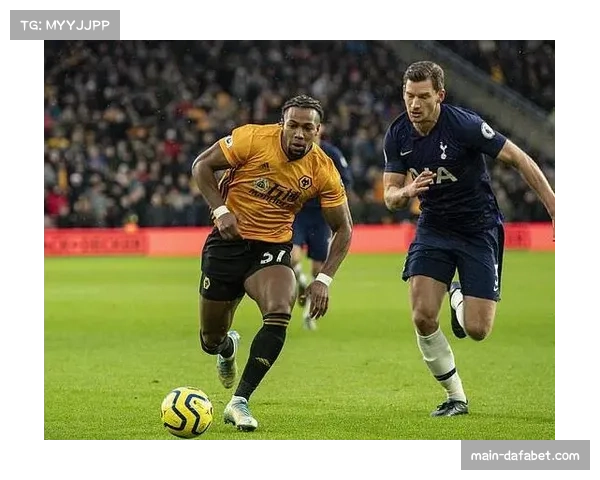 弗林蓬加盟利物浦强化翼卫 斯洛特两翼宽度战术升级